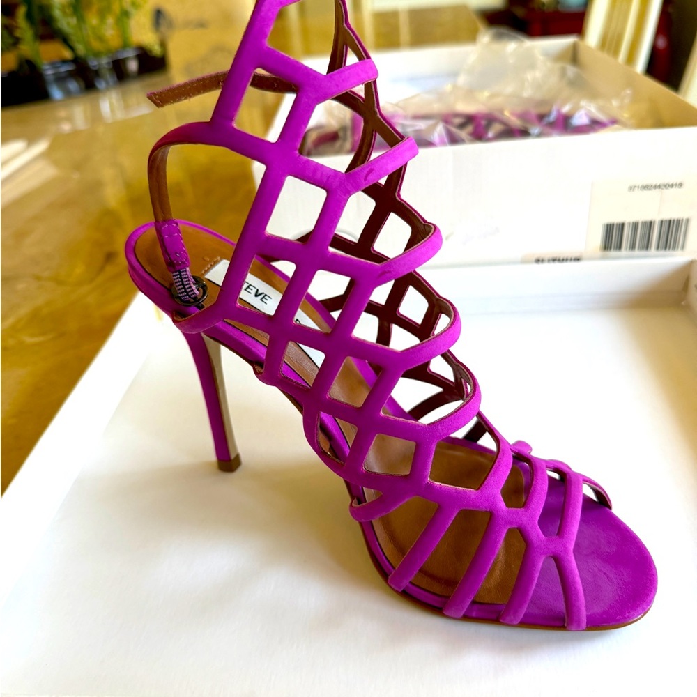 Steve Madden Slithur Cage Heels Fuchsia Pink size 6.5
